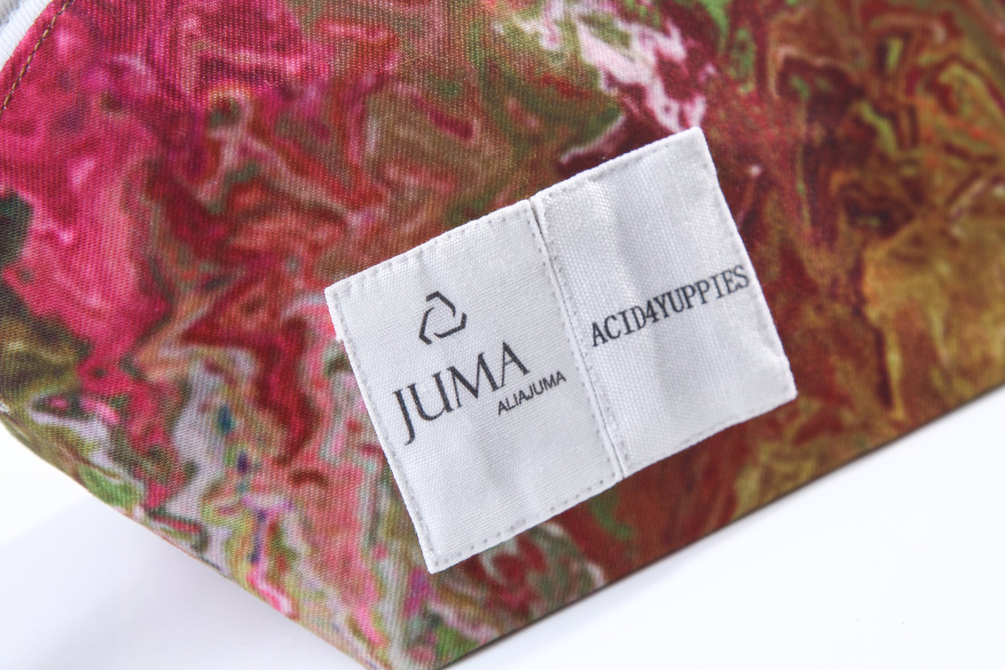ACID4YUPPIES X JUMA NEW WAVE CANADA Travel Bag (White)