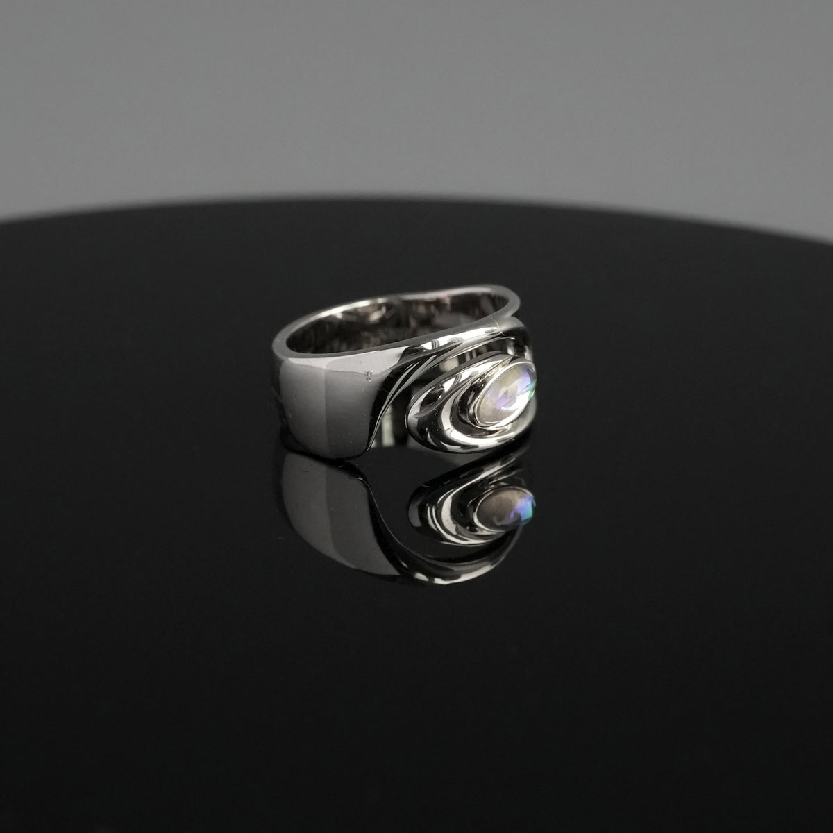 Stellar Trail Ring