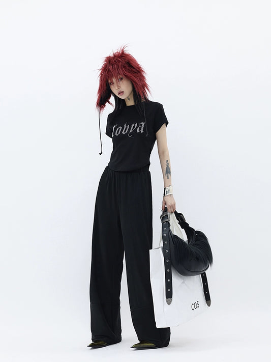 FUZZYKON Plush Black Embossed Embroidery Single Shoulder Bag