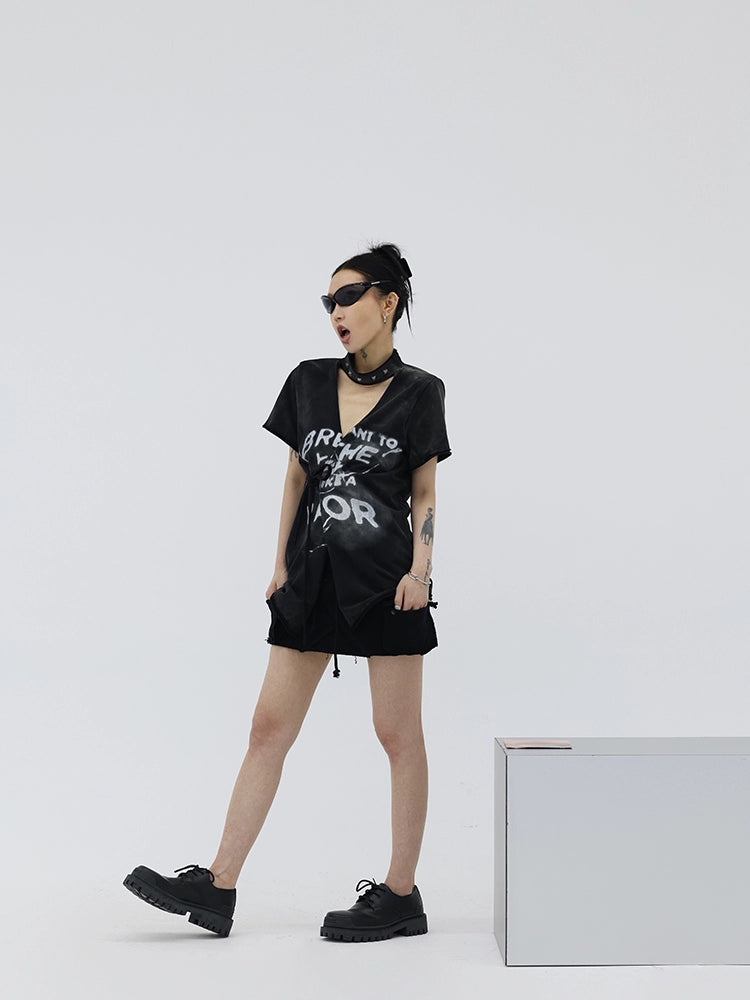 FUZZYKON Riveted Choker Letter Open-Front Long Sleeve T-Shirt