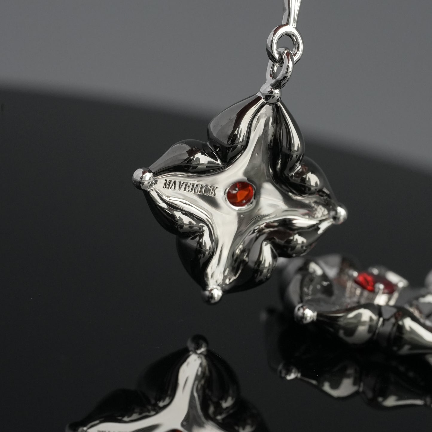 Crossflower Needle Leaf Earrings