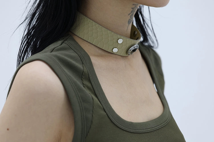 FUZZYKON Punk-inspired Riveted Snakeskin Choker